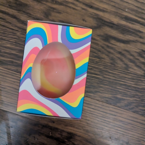 Nee Doh NeeDoh Swirlie Eggs Stress Toy by Schylling - Red Orange & Yellow Swirl - Picture 3 of 6